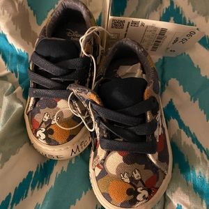 COPY - Zara decks brand new